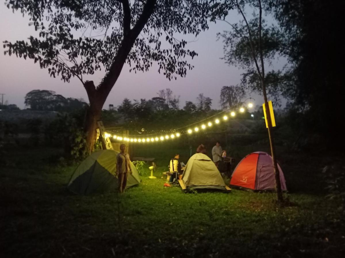 เฮือนน้ำน่าน House By The River Nan Uttaradit Zewnętrze zdjęcie