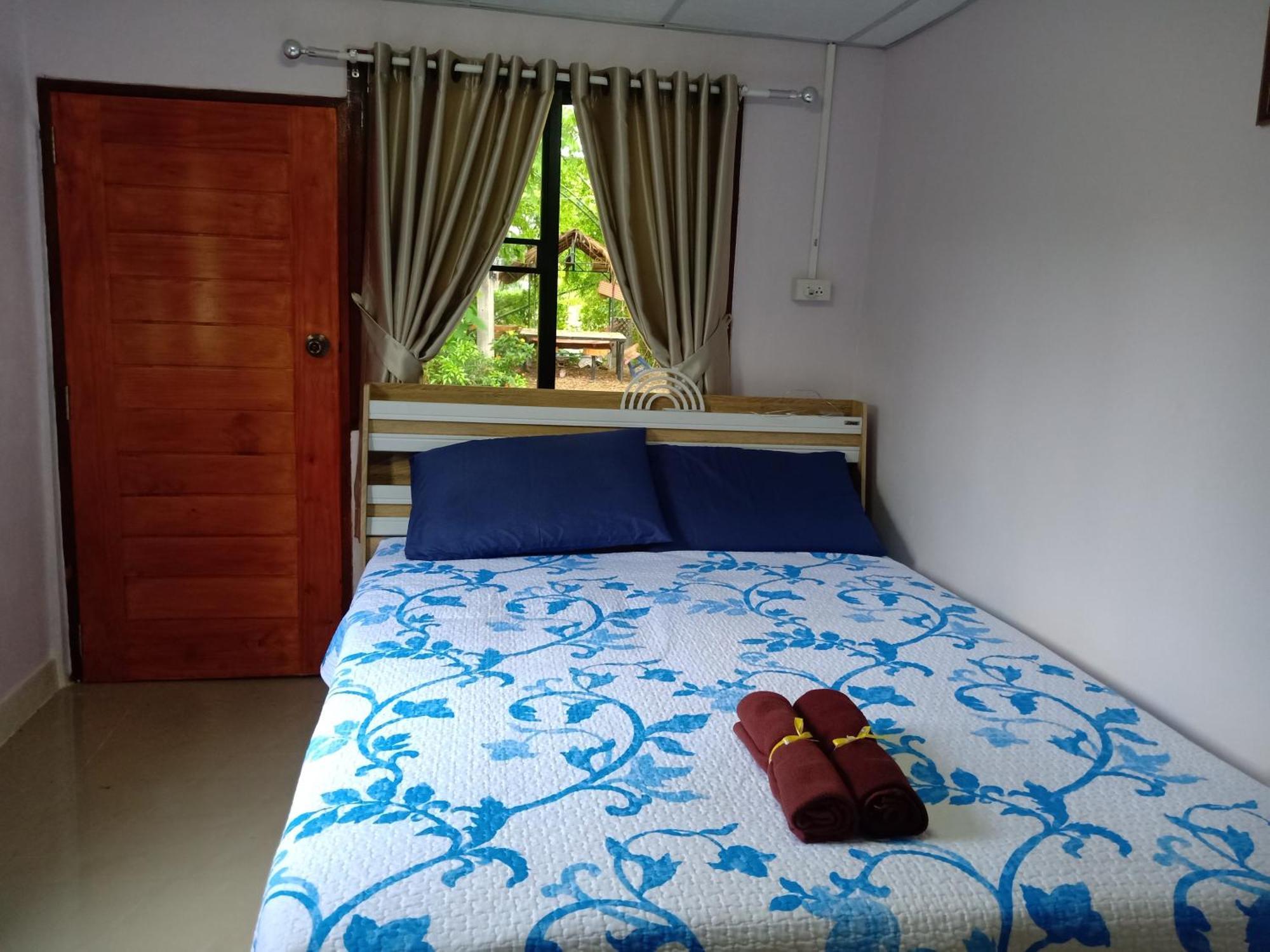 เฮือนน้ำน่าน House By The River Nan Uttaradit Zewnętrze zdjęcie