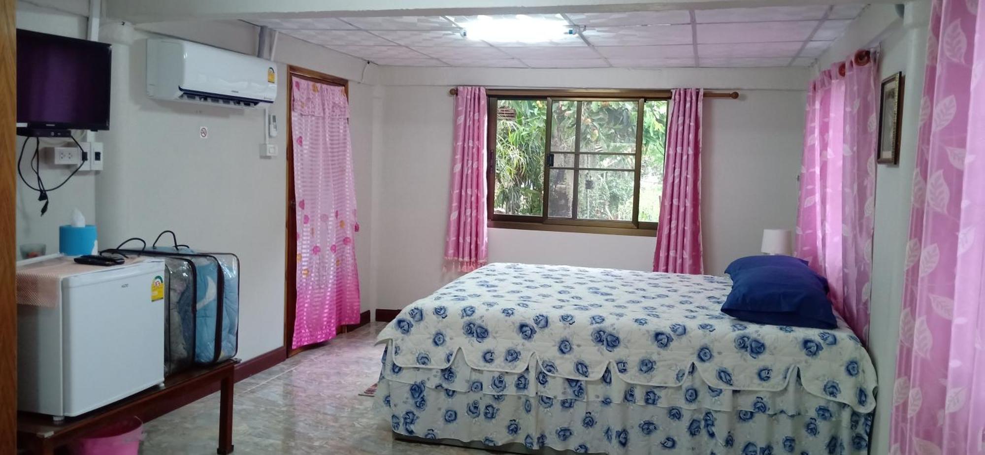 เฮือนน้ำน่าน House By The River Nan Uttaradit Zewnętrze zdjęcie