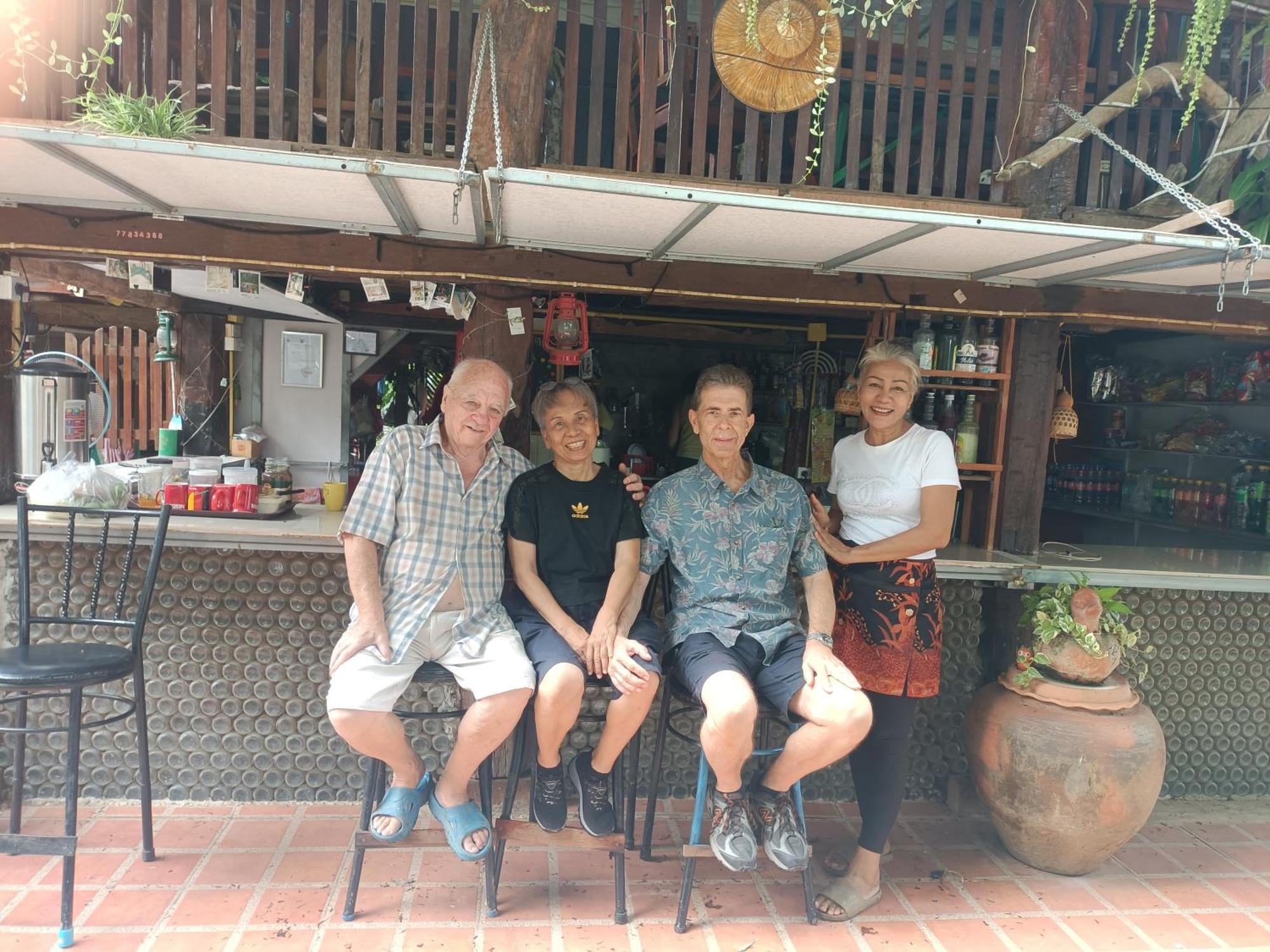 เฮือนน้ำน่าน House By The River Nan Uttaradit Zewnętrze zdjęcie