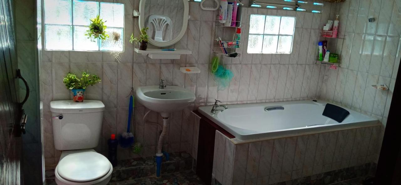 เฮือนน้ำน่าน House By The River Nan Uttaradit Zewnętrze zdjęcie